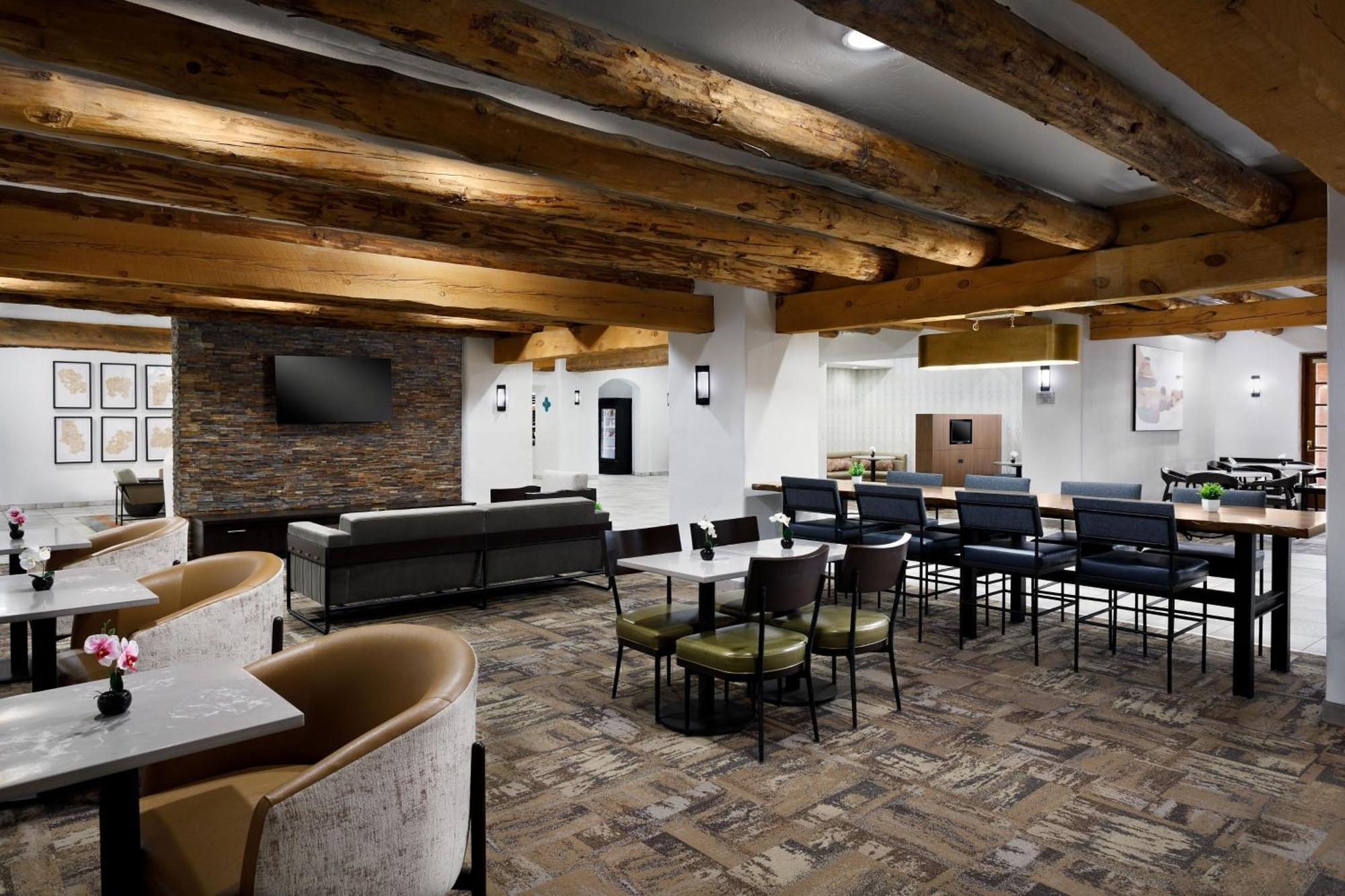 Courtyard By Marriott Albuquerque Hotel Bagian luar foto