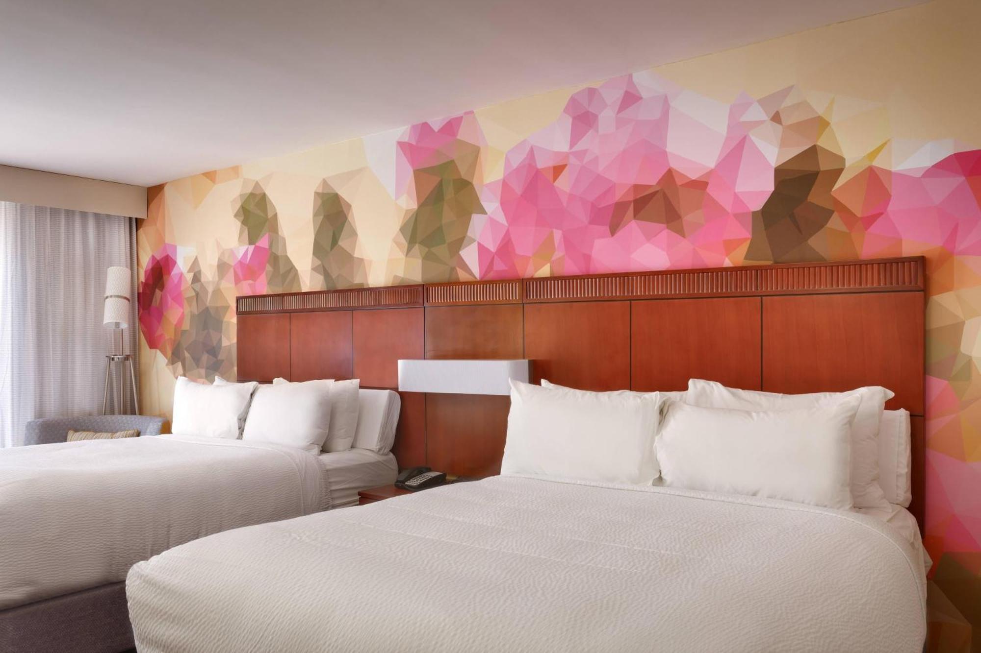 Courtyard By Marriott Albuquerque Hotel Bagian luar foto